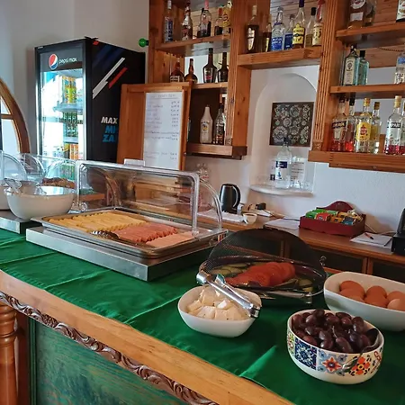 アパートホテル Siroco's And パロス島