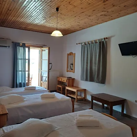 Aparthotel Siroco's And 3*