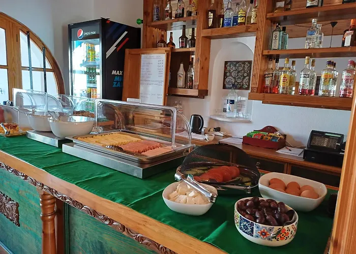 アパートホテル Siroco's And パロス島