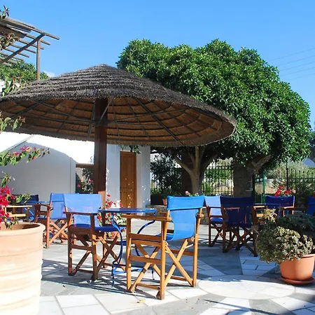 Siroco's And Apart Otel Páros