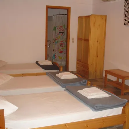 Siroco's And Parikia (Paros)
