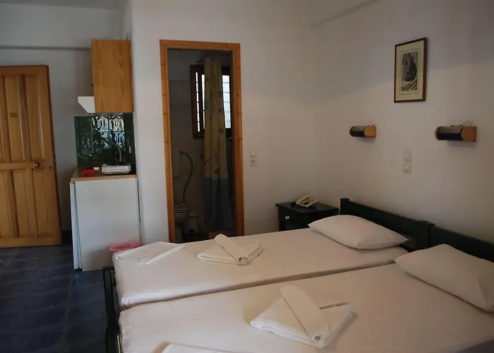 Aparthotel Siroco's And Parikia (Paros)