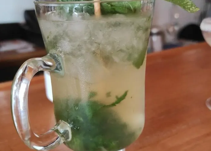 Ξενοδοχείο με διαμερίσματα Siroco's And 3*