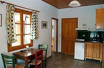 Aparthotel Siroco's And 3*