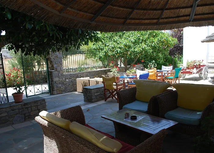 Siroco's And Aparthotel Parikia (Paros)