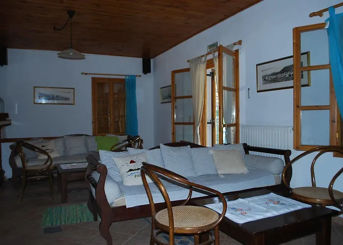 Siroco's And Aparthotel Parikia (Paros)